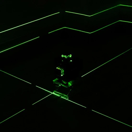 Křížový nivelační laser 360 stupňový 16 liniový 00018763