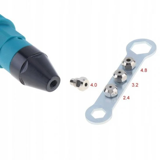 Nýtovací adaptér na vrtačku pro trhací nýty 2.4 - 4.8mm FT0314