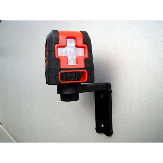 Křížový laserový zaměřovač FT5645