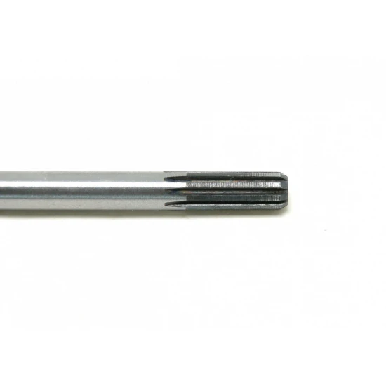 Hnací hřídel na křovinořez 8mm 66cm 9 drážek závit 24-12047