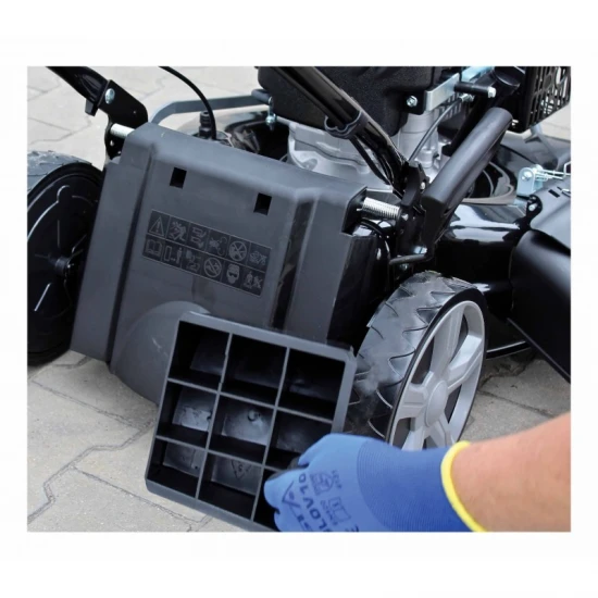 Motorová sekačka s bočním vyhazováním a pojezdem 53 cm S-GM21G